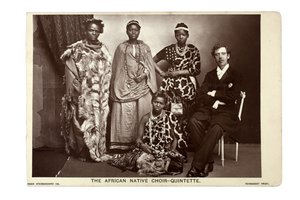 El Quinteto del Coro Nativo Africano, Londres, c.1892 de London Stereoscopic Company